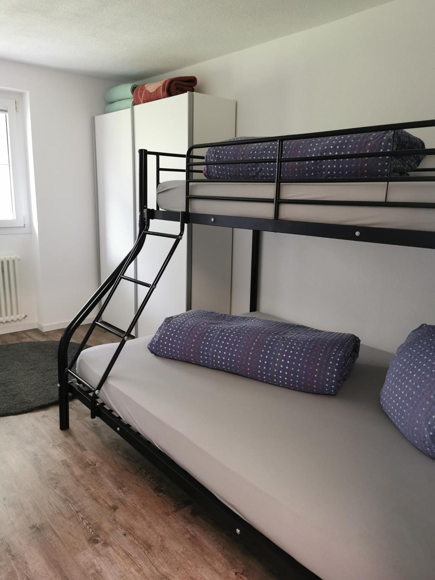 Tgesa Dutg Grond Apartment เซดรุน ภายนอก รูปภาพ